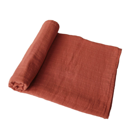 Mushie Swaddle - Colour: cognac