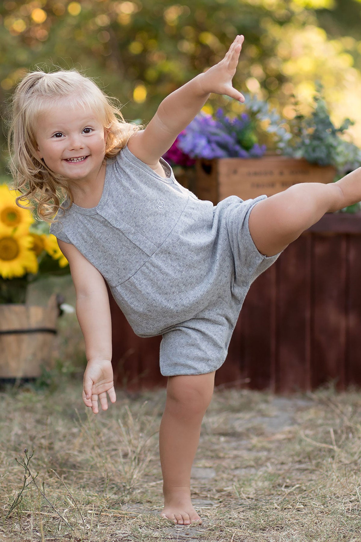 Organic Romper for baby girls and boys Aged 0-24 Months colored Blue