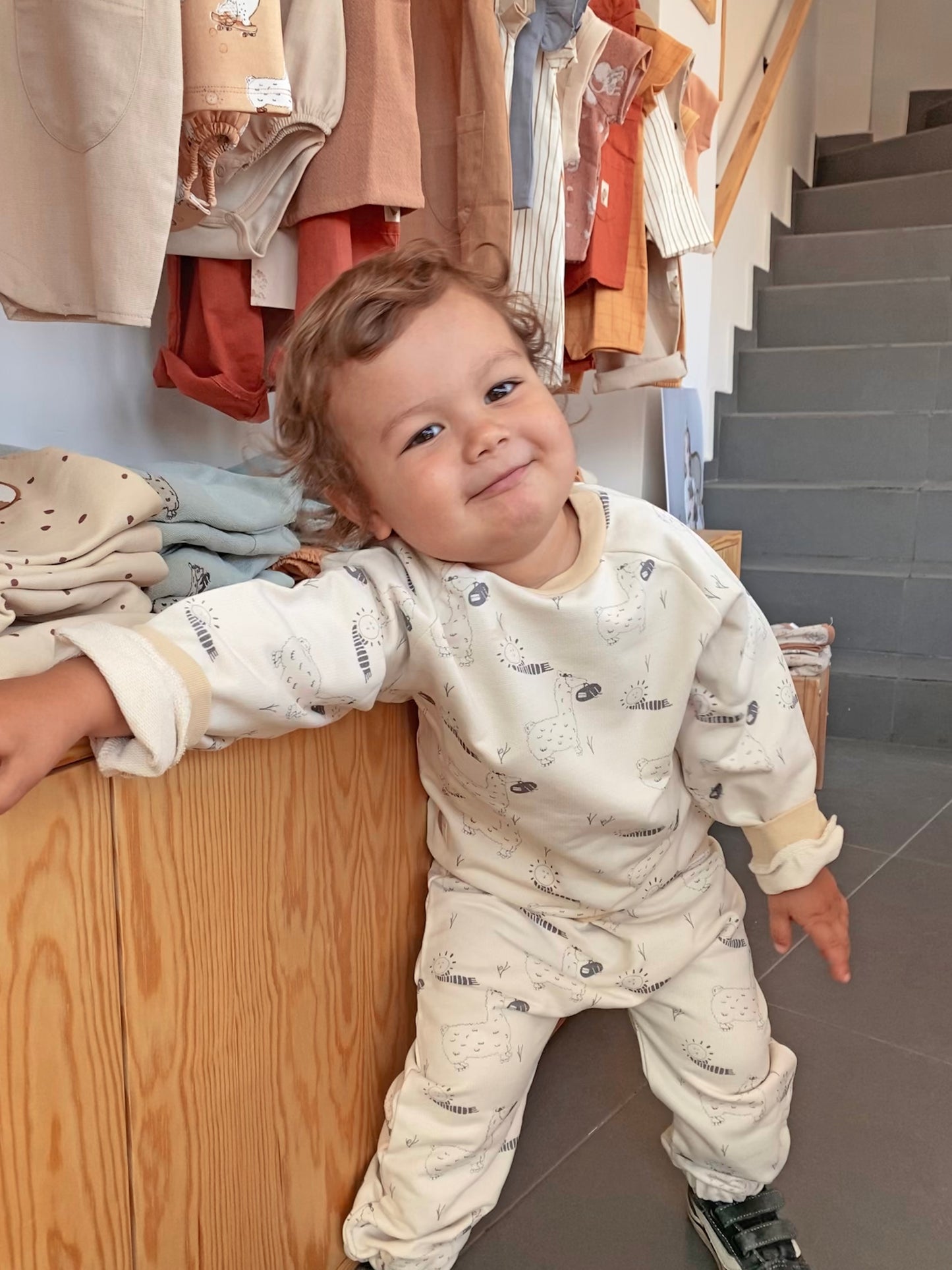 WHITECAP ’LAMA’S WAY’ JOGGER Aged 3m to 4 Yrs