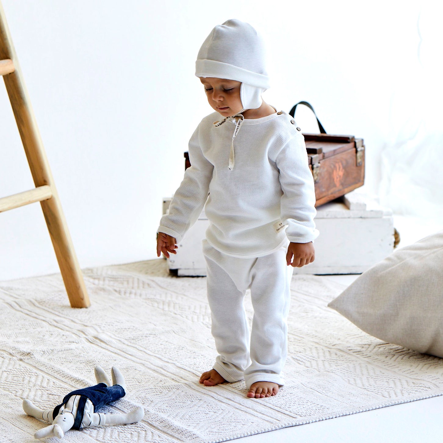 Soft Waffle long sleeve baby set- Aged 0m to 12m colored Ecru – MushiesNme