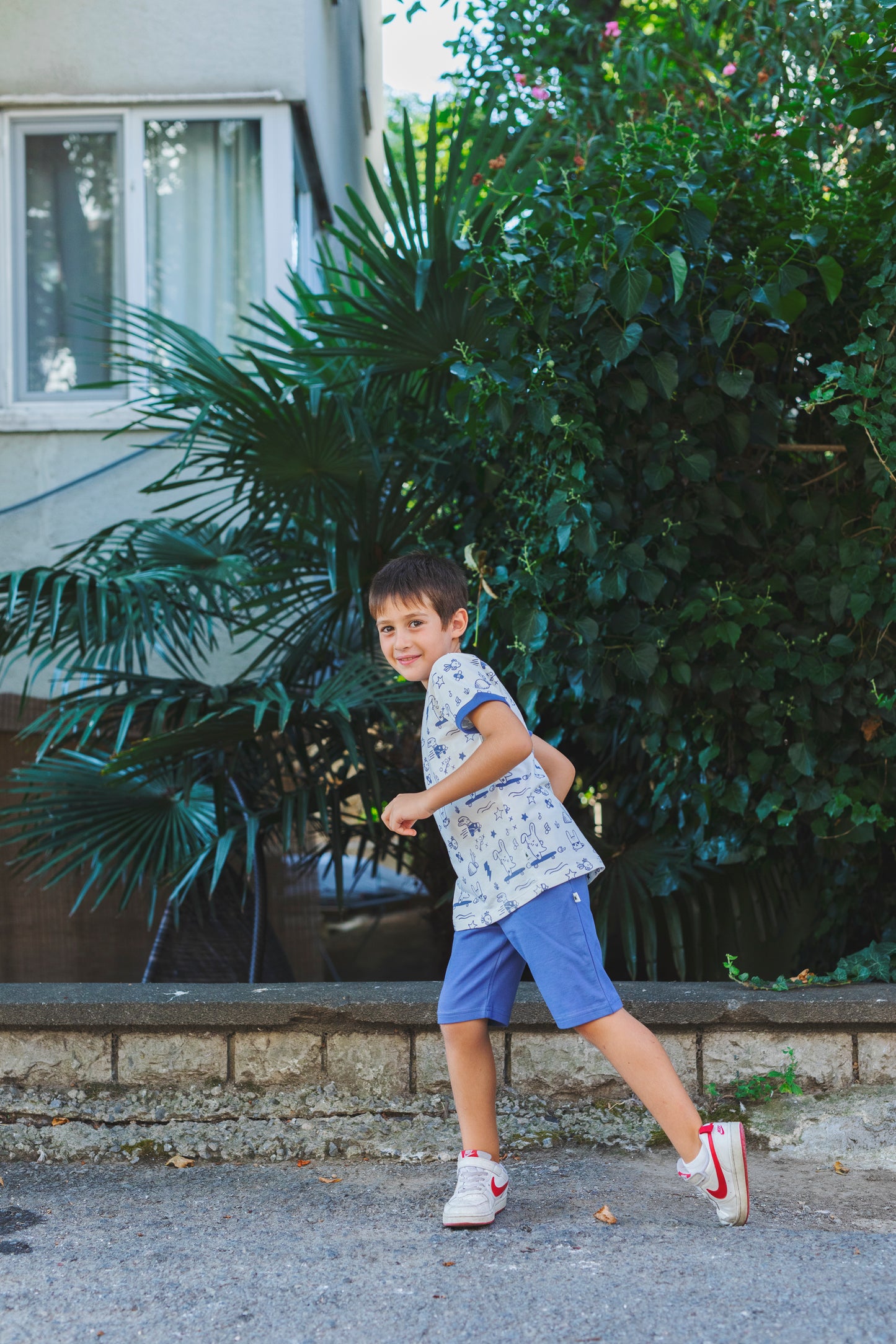 Organic cotton Bermuda Shorts - Aged 2 Yrs to 7 Yrs- Colored  Midnight Blue